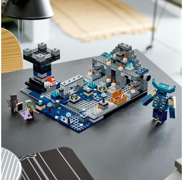 LEGO Minecraft 21246 Сражение в мутных глубинах