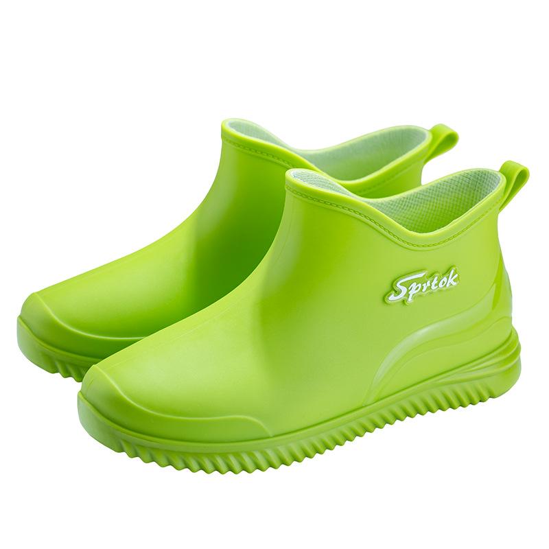 Fashion Short Tube Girls Rain Shoes Low Top Waterproof Shoes Kitchen Low Tube Rubber Shoes Car Wash Water Boots Plus Cotton Wool Rain Boots