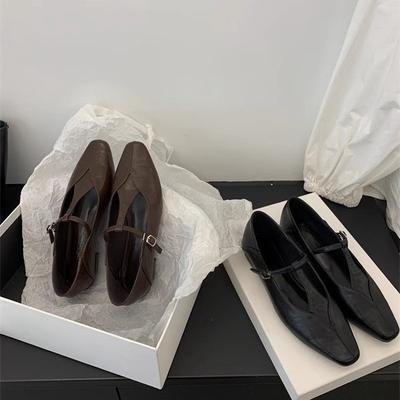 Французские ретро туфли на низком каблуке из маленькой кожи женские 2024 новые весна и осень квадратный носок открытый верх Т-образный ремешок туфли Мэри Джейн