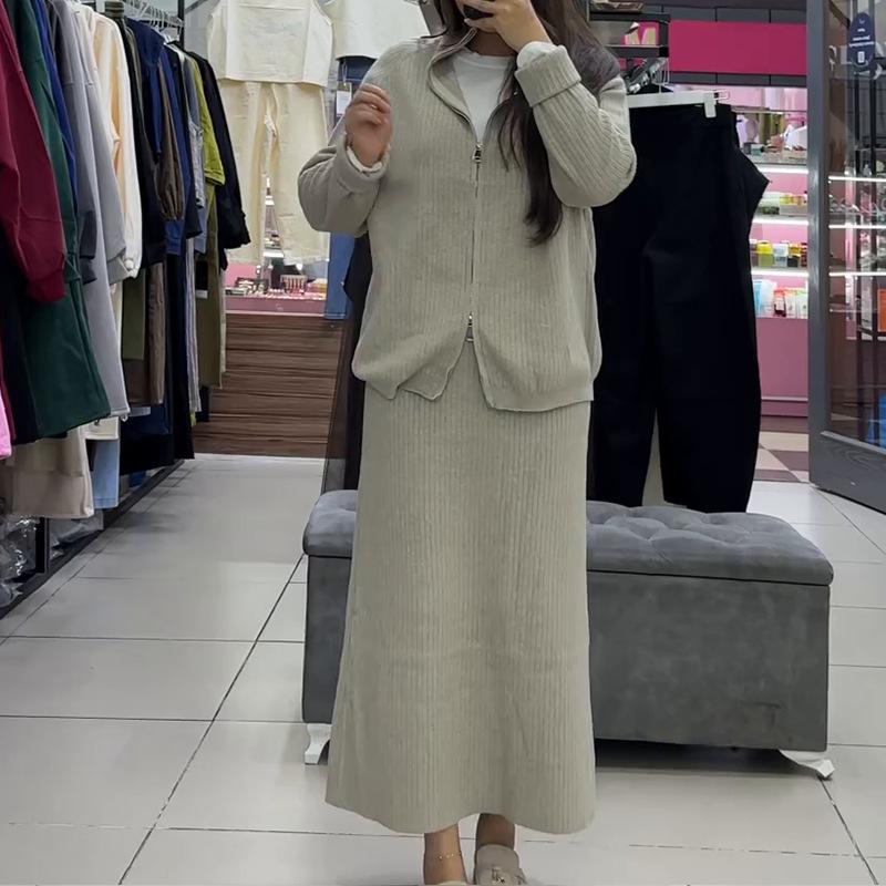 Женский вязаный комплект: свитер и юбка миди – Осенняя коллекция 2025, европейская/американская мода