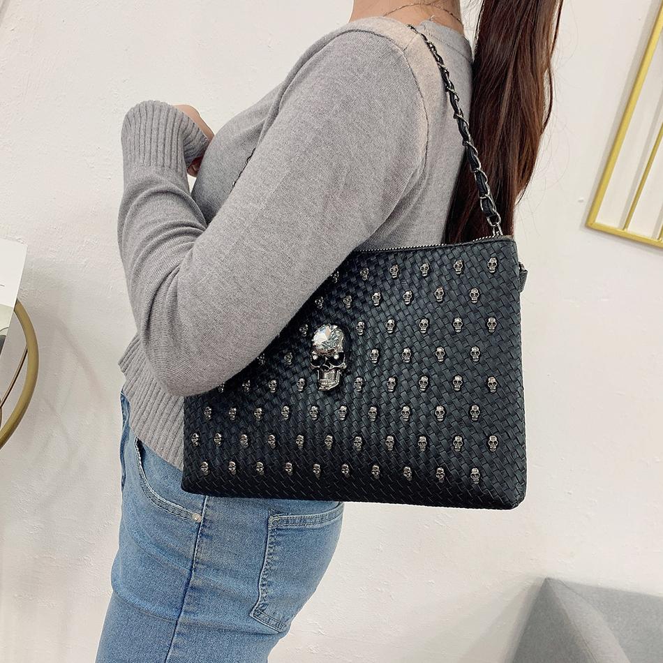 Skull Purse Studded Punk Coffin Goth Rivet Purses and Handbags Crossbody Satchel Shoulder Bag Clutch Purse Wallet Messager Bag