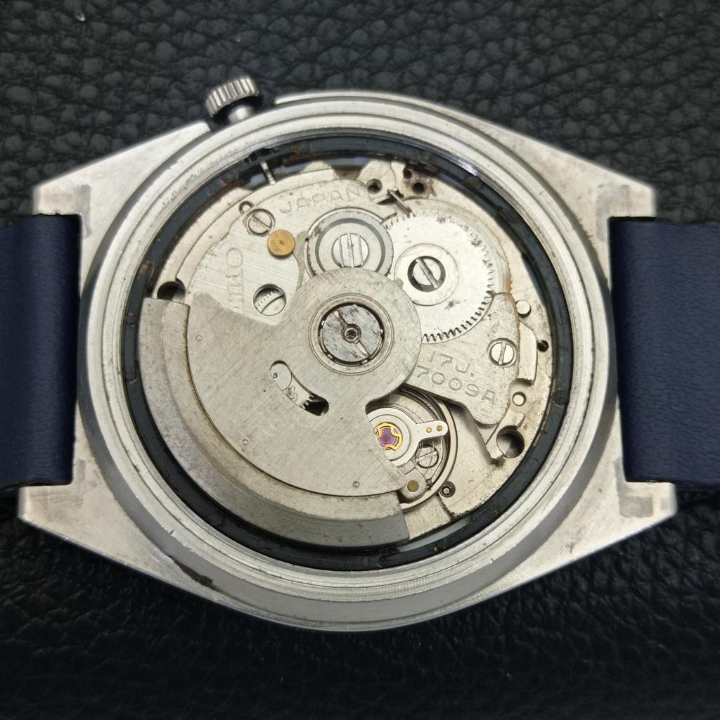 Seiko 5 АВТОМАТИЧЕСКИХ 7009A ЯПОНИЯ МУЖСКИЕ ВИНТАЖНЫЕ СИНЕГО ЦВЕТА С АРАБСКИМИ ЦИФРАМИ ЧАСЫ a702652-1