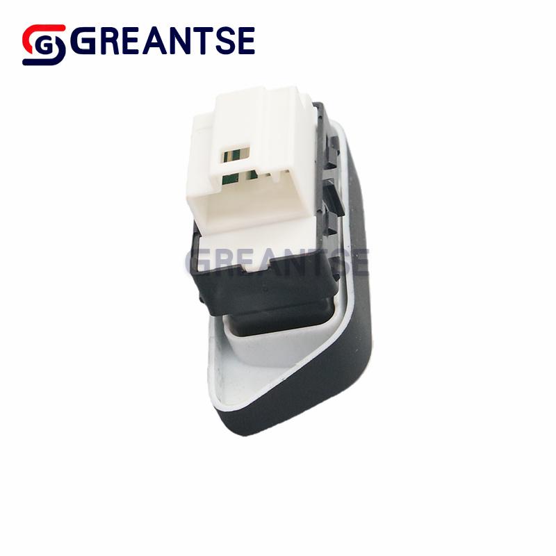 Central Locking Switch Button 6R1962125 Suitable For Volkswagen Polo V 6R1 2009- High Quality Car Accessories
