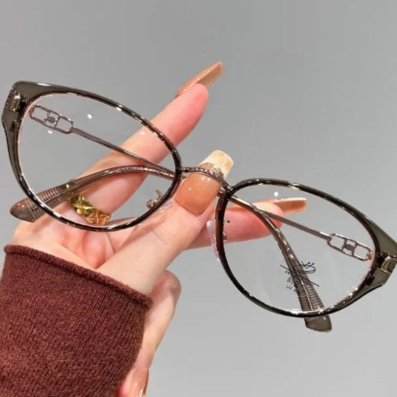 Retro kitten eye myopia glasses small frame light and comfortable anti-blue light clear age reduction can be matched with myopia plain face versatile