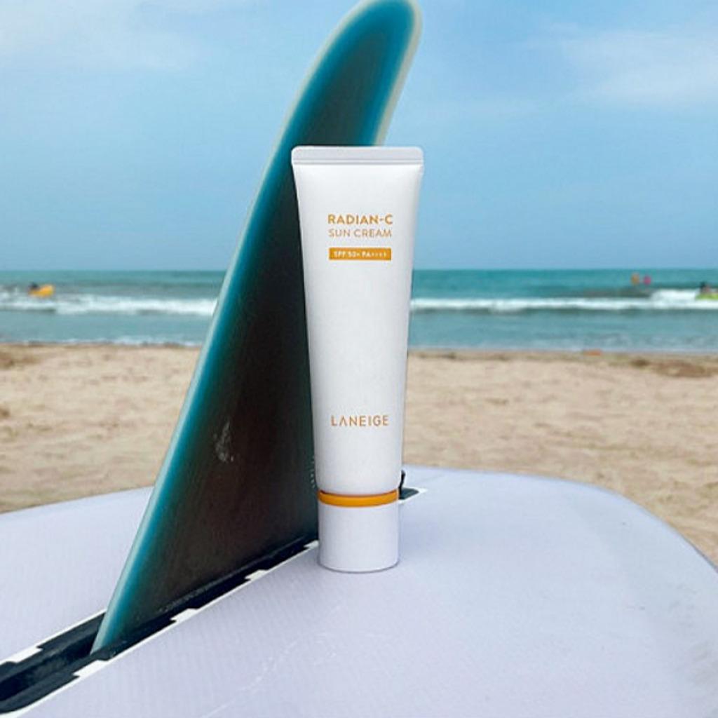 Laneige Radian-C Солнцезащитный крем 50 мл (SPF50 +)
