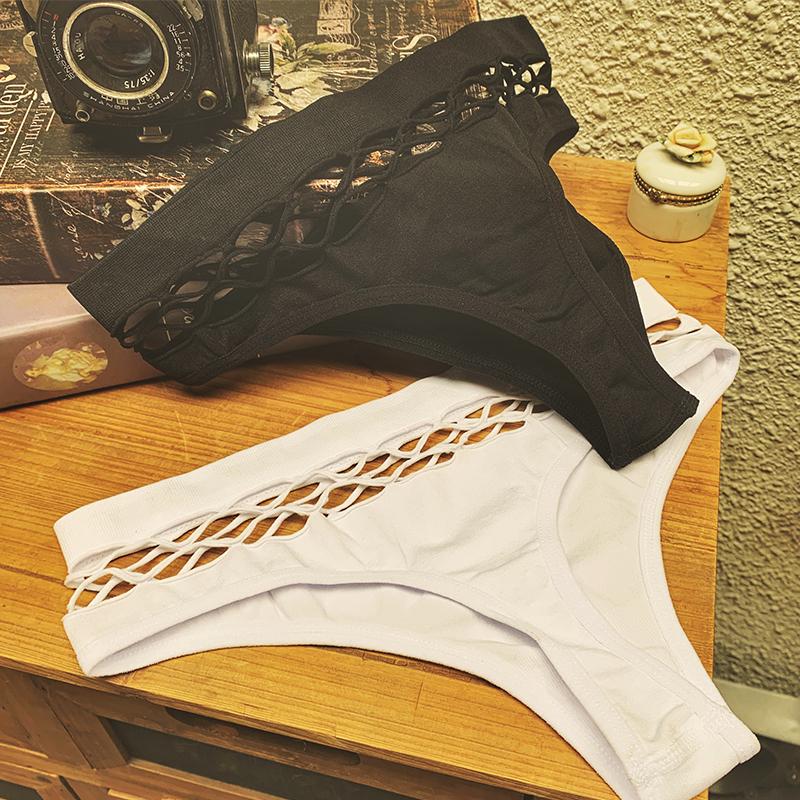 TERMEZY 3Pcs/Set Hollow Out G-String Seamless Sexy Panties Women Elasticity Underwear Temptation Middle-waist Panty