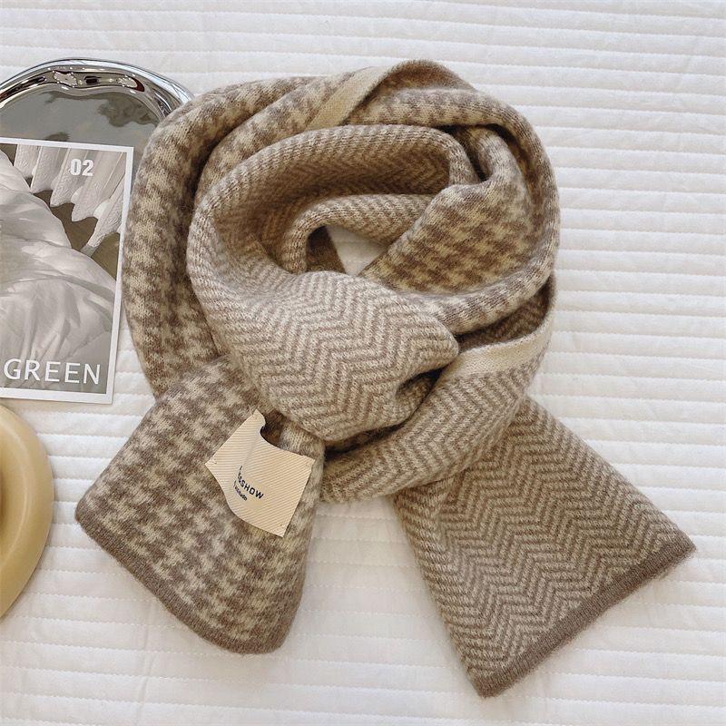 Women's Winter Warm Houndstooth Wool Scarf - Korean Style Versatile Knit for Autumn and Winter