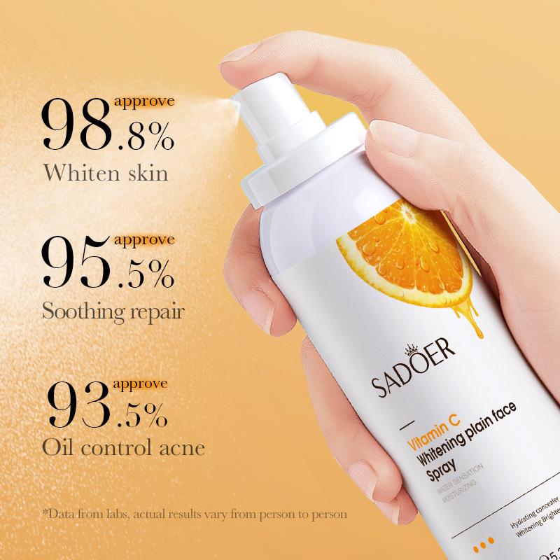 SADOER Hydrating Toner Mist Питательный увлажняющий отбеливающий спрей с витамином C