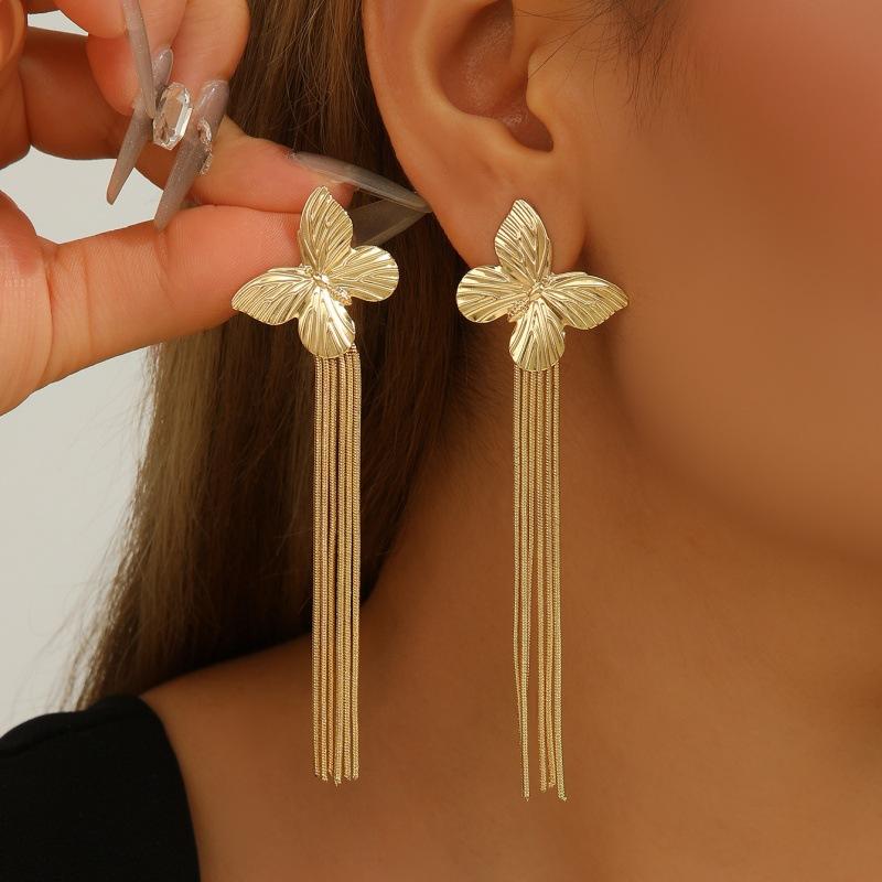 Exaggerated Jewelry, Flower Butterfly Tassel Earrings, Fashionable and Exaggerated Earrings, Light Luxury and High-end Design Accessories for Women