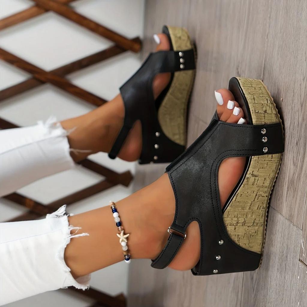 Модные женские сандалии на танкетке, летняя обувь, черные сандалии на платформе для женщин, резиновая подошва, пряжка, открытый носок, элегантные женские туфли, сандалии