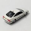 Оптом Без коробки 1:Масштаб 43 1995 Opel Calibra Литой Модель Автомобиля Статическая Коллекция Украшенные Праздничные Игрушки Сувенир Подарок
