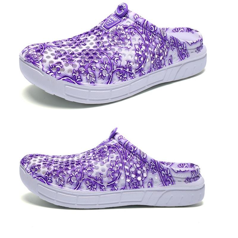 Stylish Women's Summer Garden Wooden Bathroom Slippers For Beach And Home