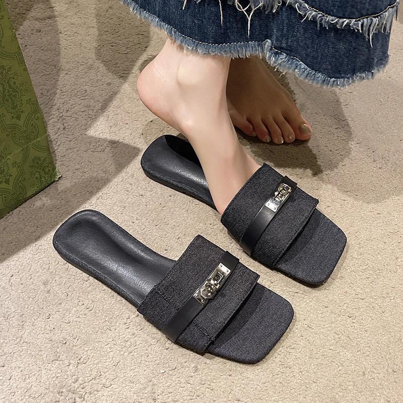 Женская обувь Модные туфли с открытым носком Женские тапочки Металлическая отделка Повседневные тапочки Женские Новые Большого размера Плоские тапочки