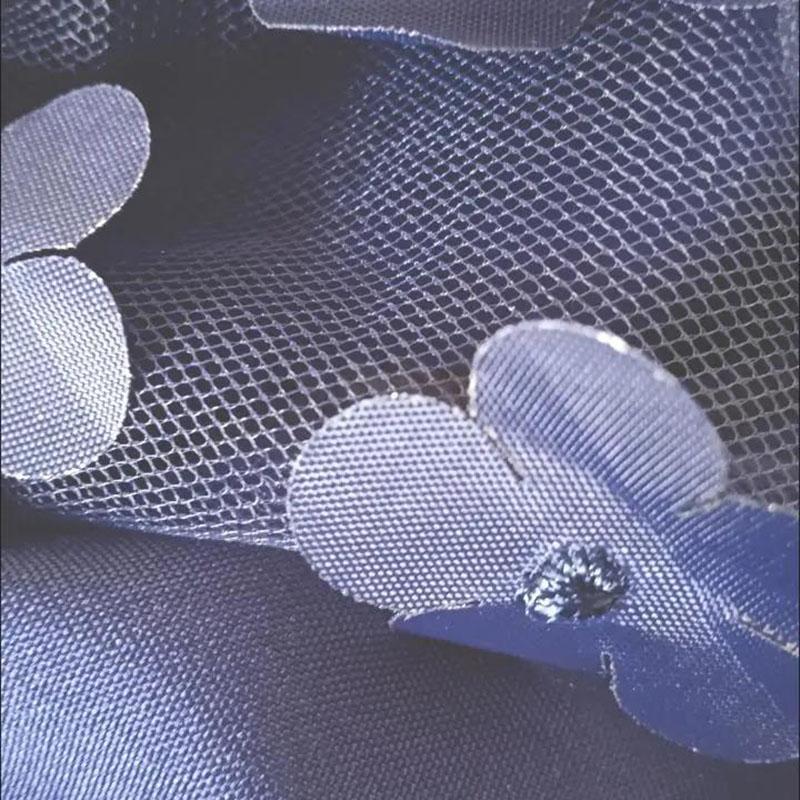 Шифоновая рубашка на одно плечо, прозрачная сетчатая строчка, свободная талия, укороченный топ с открытыми плечами, женские топы