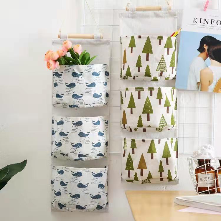 Wall-mounted 3-pocket Storage Hanging Bag Large Dormitory Mobile Phone Hanging Storage Organizer Bedroom Debris Storage Bag Snack Storage Bag