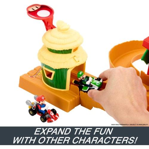 Hot Wheels The Super Mario Bros. Movie Jungle Kingdom Race (Includes 1 Mario Kart) [Miniature Car] [Playset] [Ages 5 and Up] [Gift] HMK49