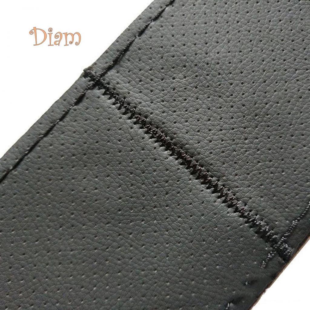 Оплётка руля автомобиля, из искусственной кожи. На диаметр 37-38 см