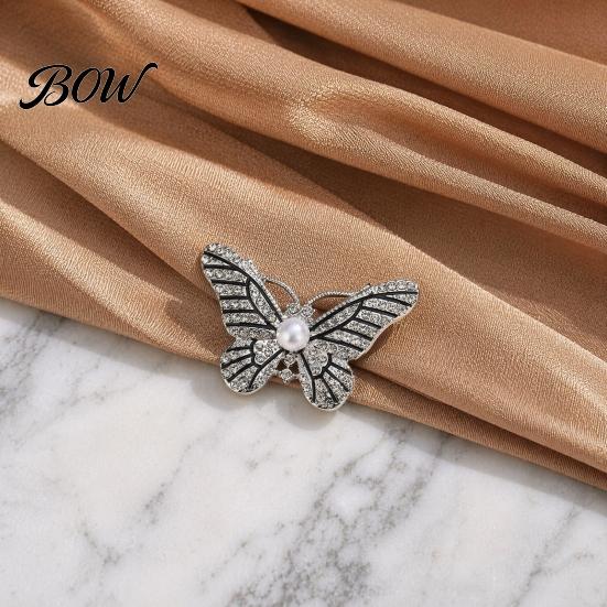 Butterfly Lapel Pin Faux Pearl Rhinestone Brooch, Women Girls Alloy Electroplated Pin, Sweater Cardigan Coat Clothing Accessories, Jewelry Gift Strong