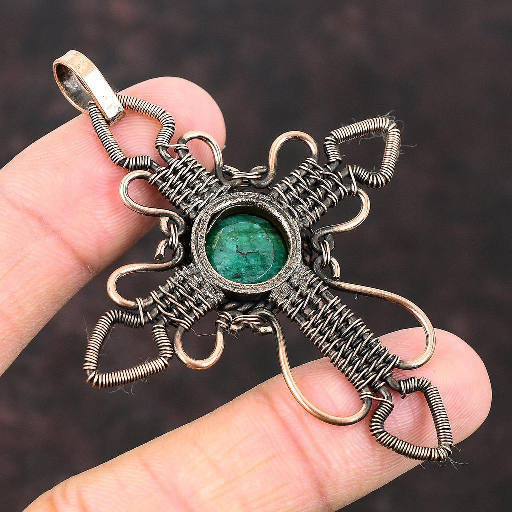 Кулон с ограненным замбийским изумрудом, обернутый медной проволокой, крест, драгоценный камень, ювелирное изделие, уникальная подвеска ручной работы, медный крест, ювелирное изделие, подарок для нее