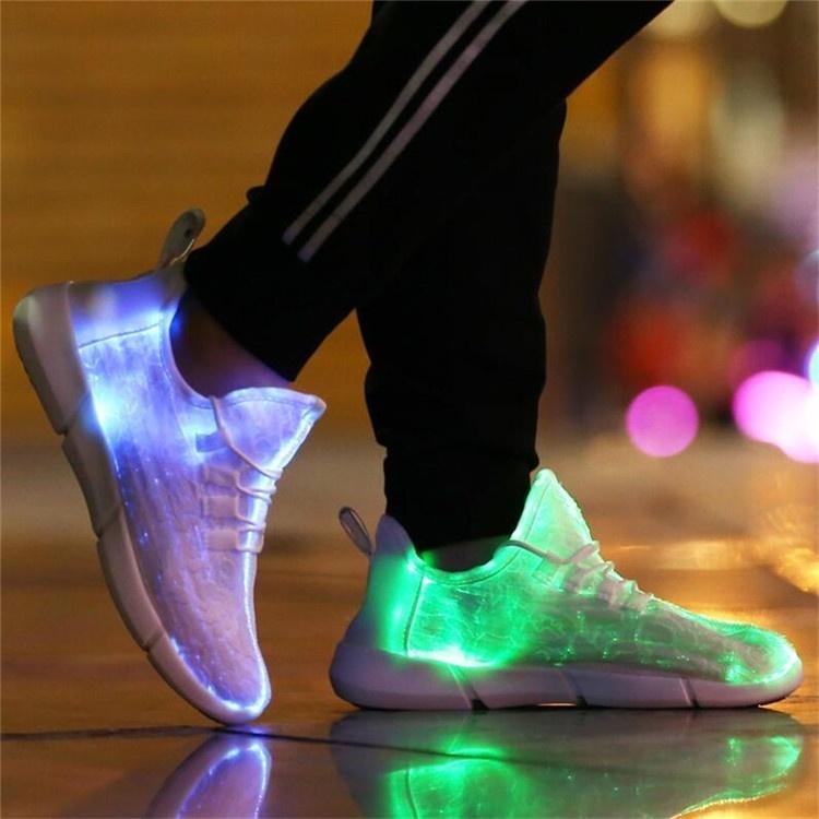 Размер 25-46, новая летняя обувь из оптоволокна со светодиодной подсветкой для девочек, мальчиков, мужчин, женщин, светящиеся кроссовки с USB-зарядкой, мужская обувь с подсветкой