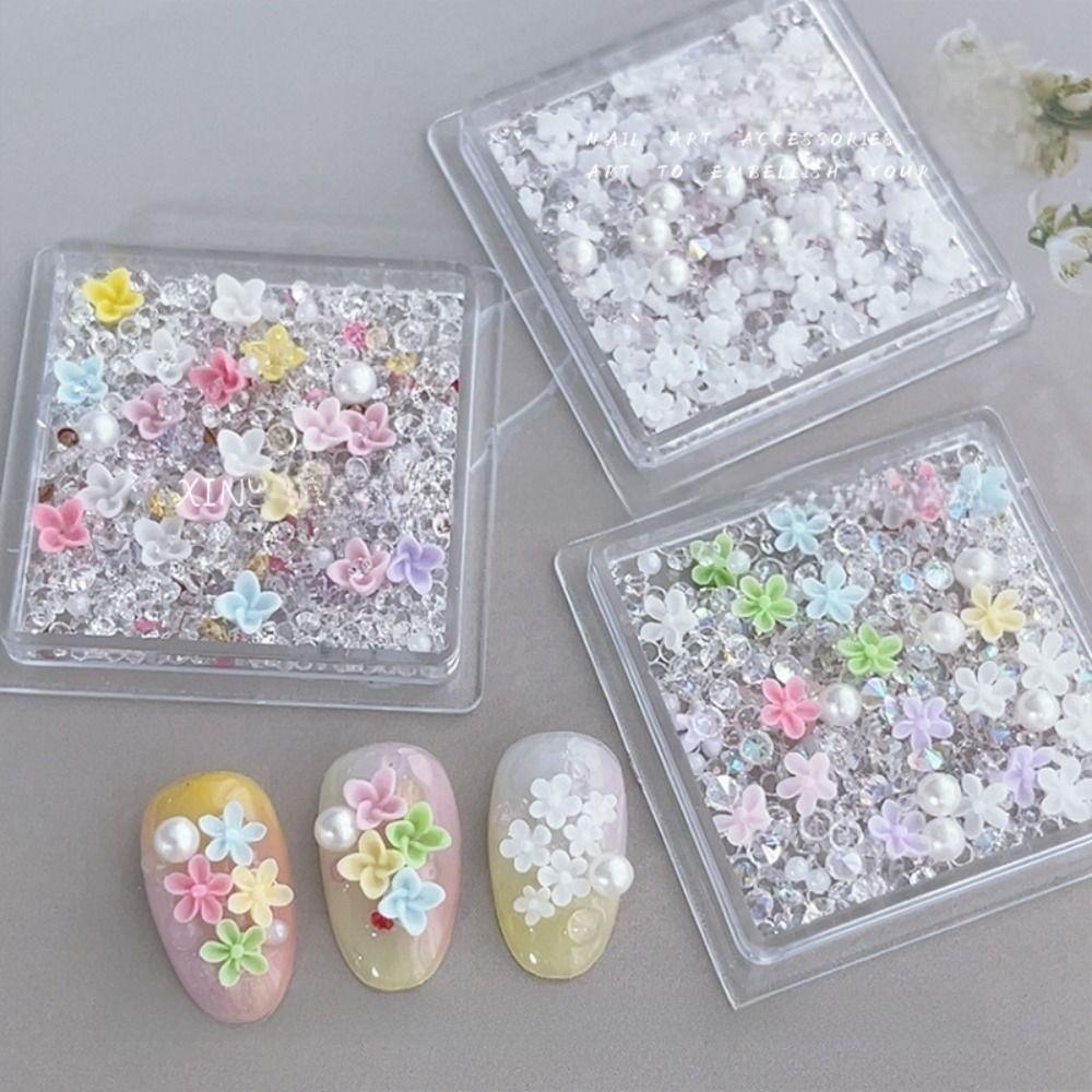 White Crystal Floral Nail Decorations Mix Style Nail Accessories Hot Nail Art Charms for Nail DIY