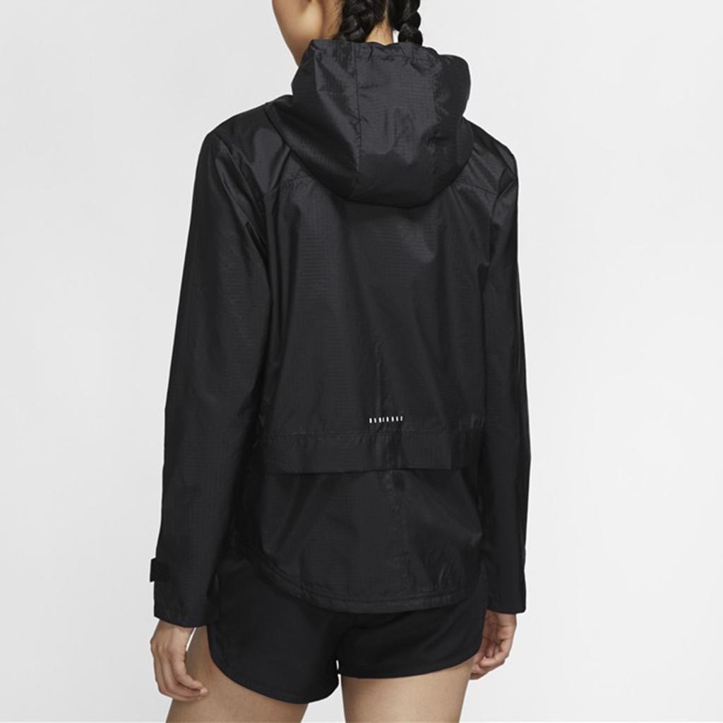 Nike Женская куртка с капюшоном для бега Essential, черные CU3218-010
