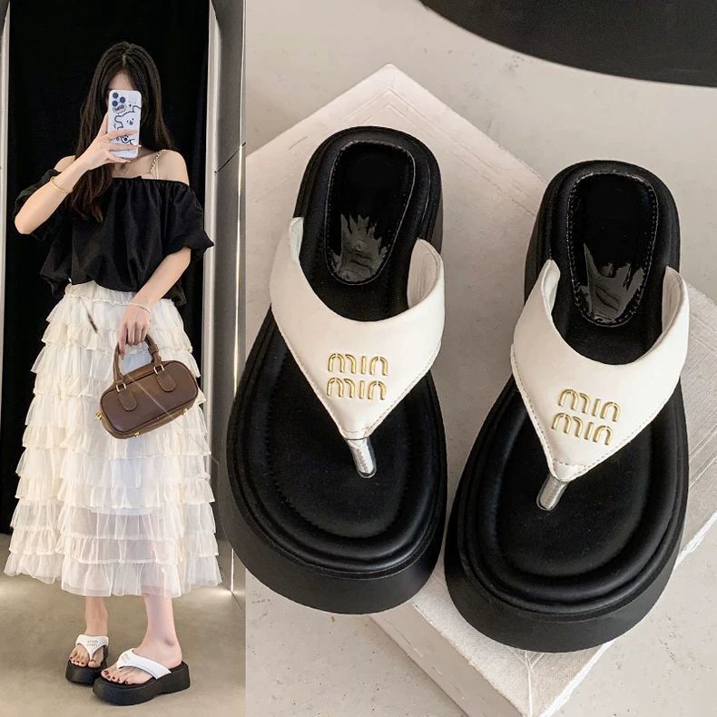 Повысьте высоту моды и высокое чувство досуга пляжные шлепанцы с перемычкой 2025 лето новые толстоподошвенные шлепанцы женские