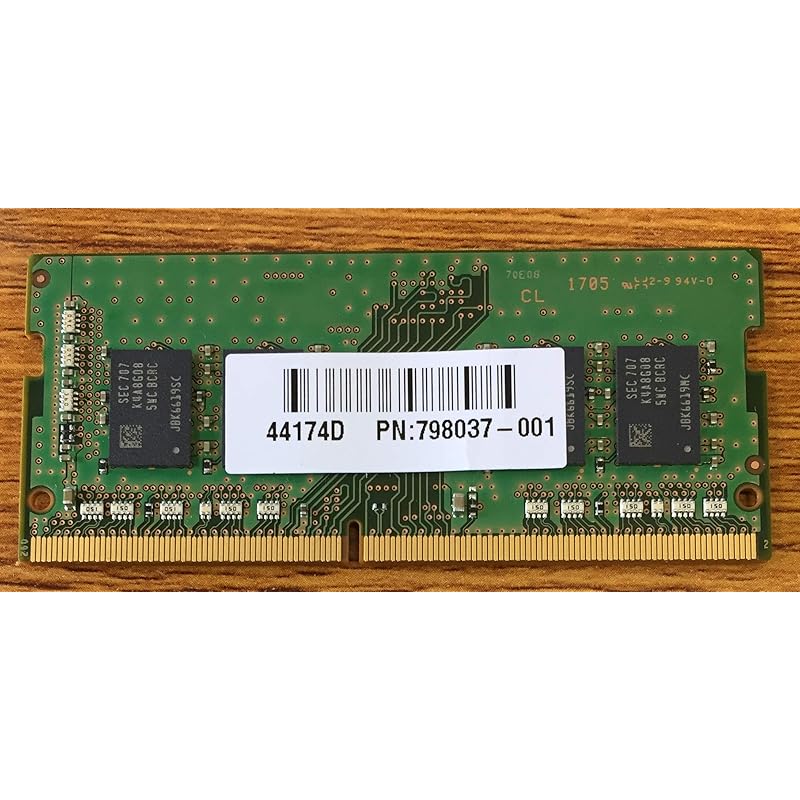 Память FMS Samsun для ноутбука 8 ГБ DDR4 2400 МГц PC4-19200 1,2 В M471A1K43CB1-CRC