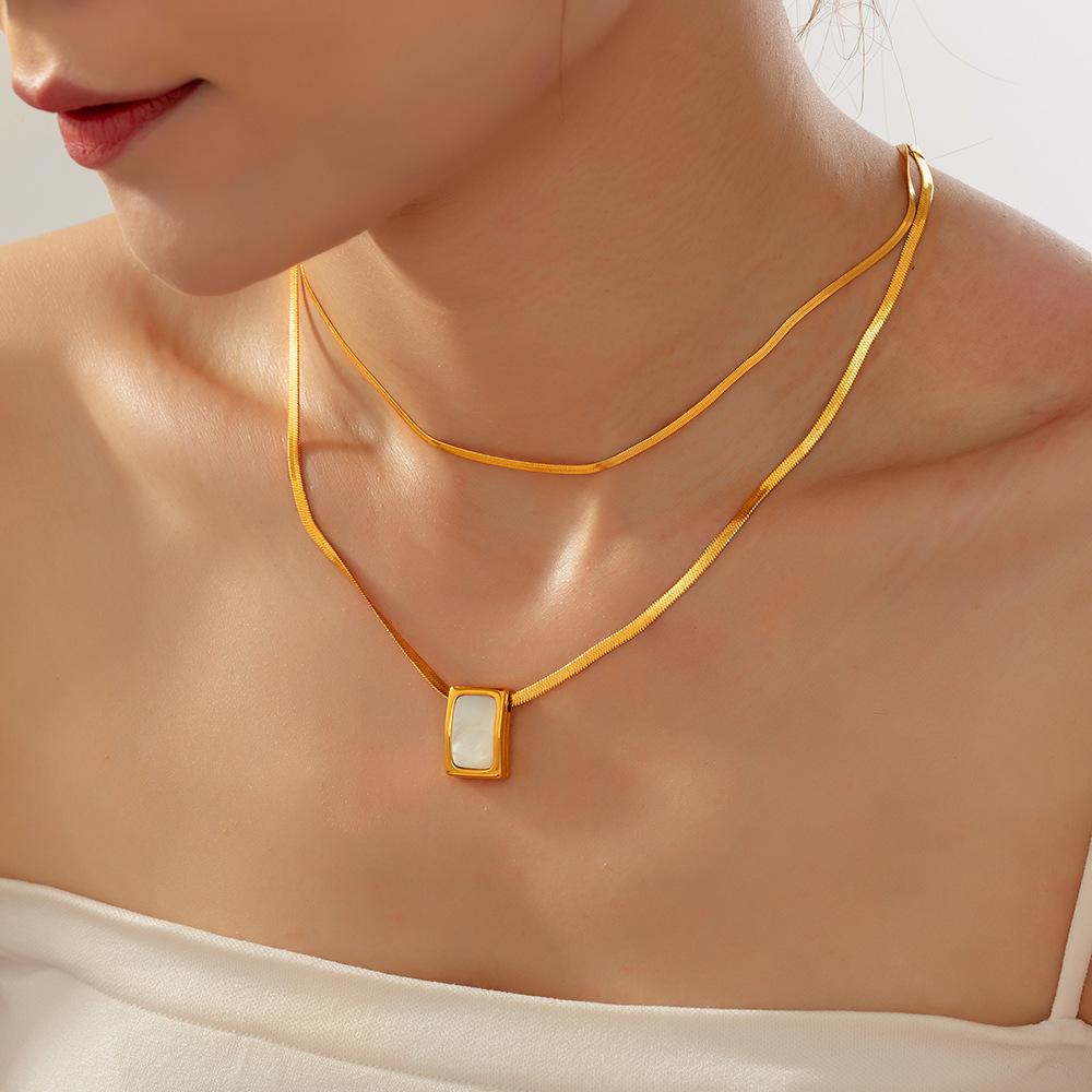 Ожерелье с квадратным кулоном Fritillary Blade, выполненное в изысканном стиле, из титановой стали с позолоченной ключичной цепочкой