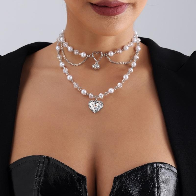 Multilayer Clavicle Chain Stylish Pearls Heart Neckachain Love Pendant Necklace for Women Girls Unique Jewelry Gift