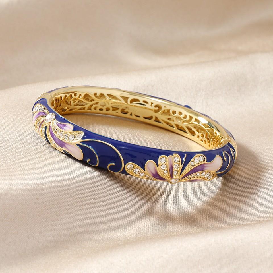 Floral Enamel Openwork Filigree Accessory Bracelet