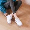 Модные женские кроссовки большого размера, осенние кожаные легкие белые кроссовки, женские туфли на вулканизированной платформе, весенние повседневные дышащие спортивные туфли