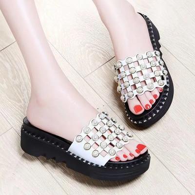 Обувь для женщин, уличные сандалии, модные женские тапочки на плоской подошве, новинки, низкая цена, водонепроницаемые, уникальные, корейский стиль, новые слайды