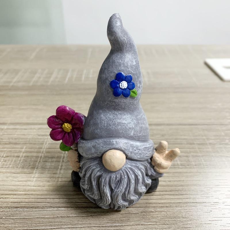5Pcs Resin Faceless Gnome Figurine Set Floral Hat Country Mini Dwarf Statues Holiday Garden Tabletop Decor Gift