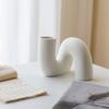 Белая керамическая витая ваза для цветов Современная матовая минималистичная богемная сплошная цветная гостиная офисная спальня настольная ваза для растений украшение