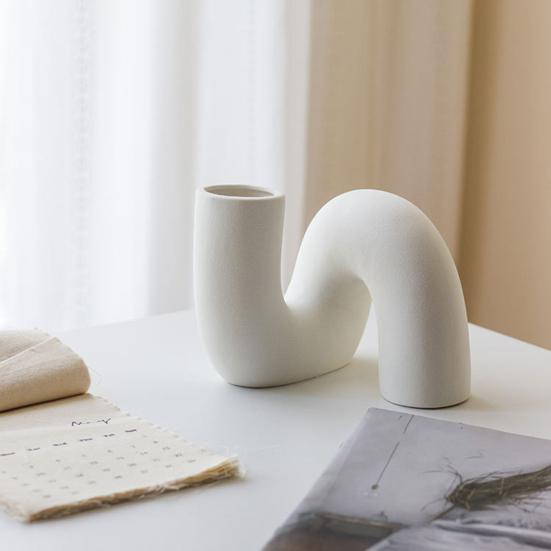 Белая керамическая витая ваза для цветов Современная матовая минималистичная богемная сплошная цветная гостиная офисная спальня настольная ваза для растений украшение