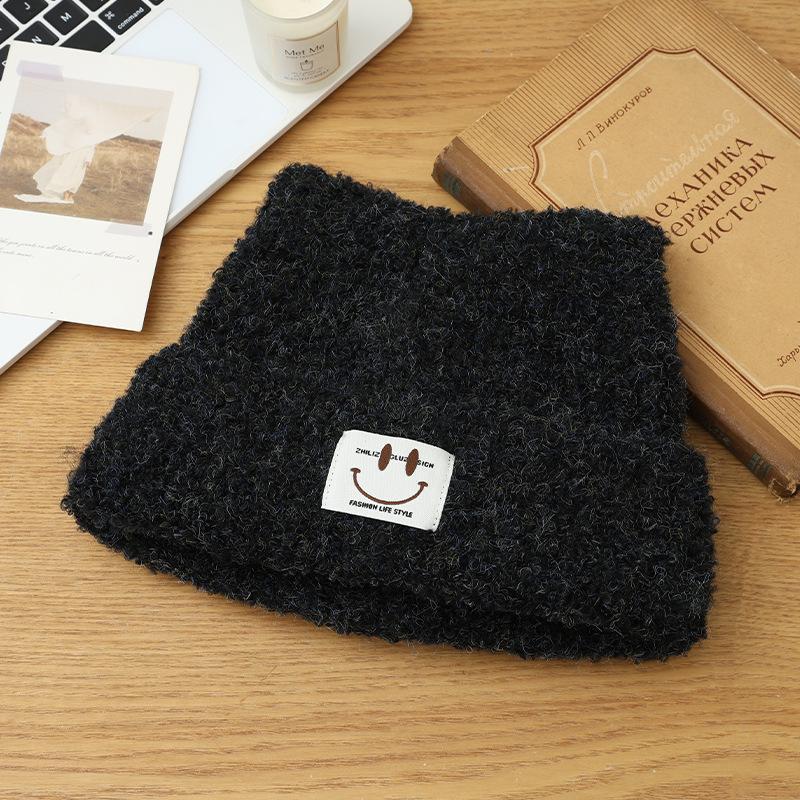 Autumn and Winter Hats Women's Cat Ears Cute Smiley Face Plush Thermal Hat Ear Protector Versatile Knitted Wool Hat