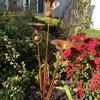 Calla Lily Garden Stake Metal Flowers Stake with Bells Outdoor Art Flowers Ground Wind Chime for Patio Lawn Yard Decor