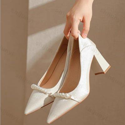 Мода Мода Остроносые Туфли на Высоком Каблуке с Жемчугом Женские Белые Свадебные Туфли Толстый Высокий Каблук Вечерние Туфли Женская Обувь Zapatos De Mujer