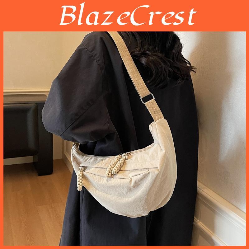 Womens Fashion Sporty Duffle Bag With Zipper Closure And Inner Phone Pocket For Commuting