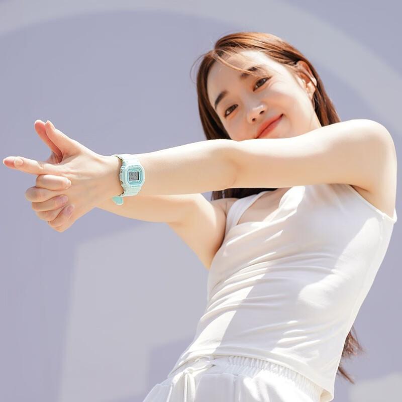 Casio Серия BABY-G классические маленькие квадратные контрастные по цвету «мороженое» ЖК-дисплей кварцевый механизм полимерный ремешок японские и корейские часы BGD-560CR-2PR