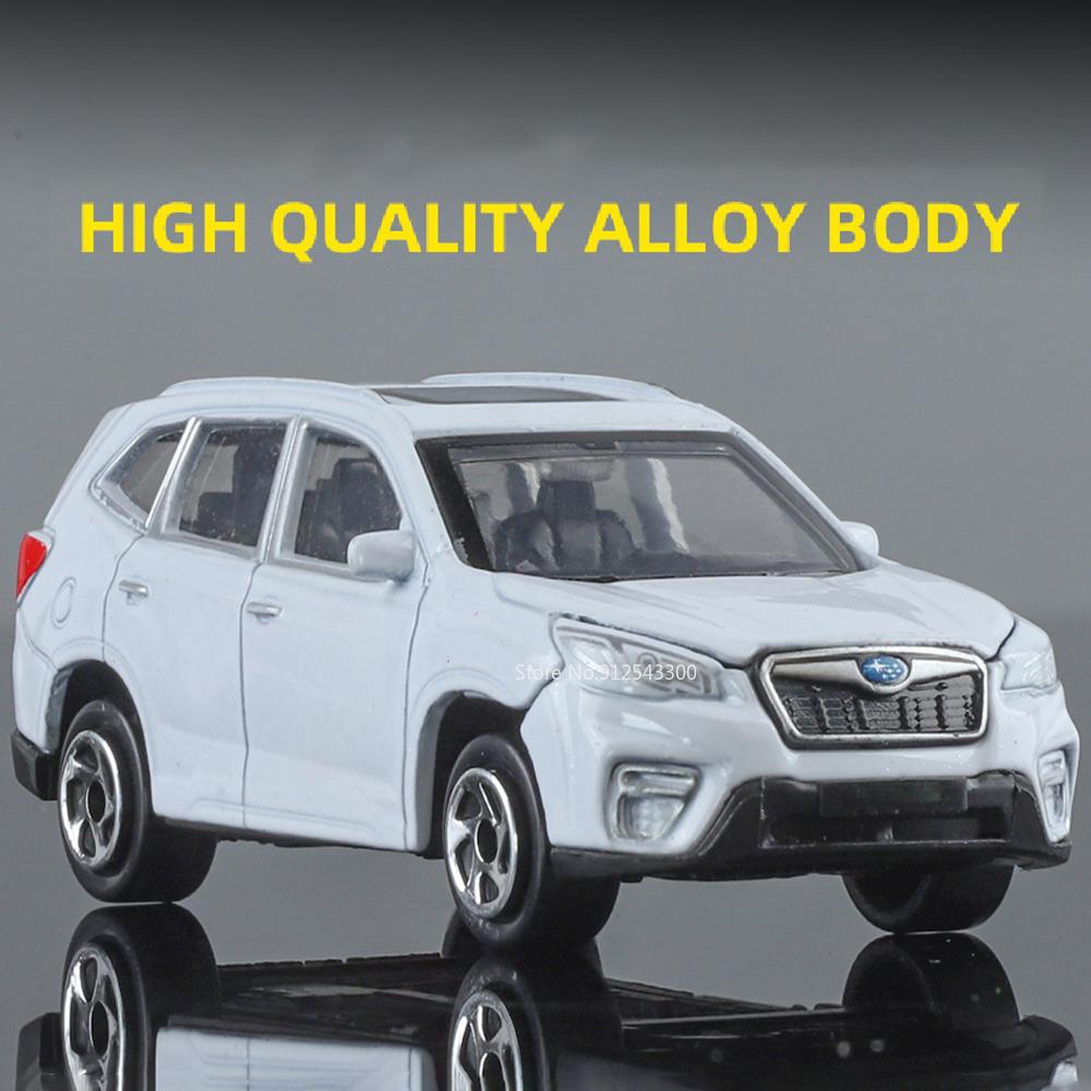 Масштаб 1:64 Subaru Forester Модель автомобиля из сплава Игрушка Металлический корпус Раздвижная Миниатюрная Модели спортивных автомобилей Мальчики Изысканные Подарки на день рождения