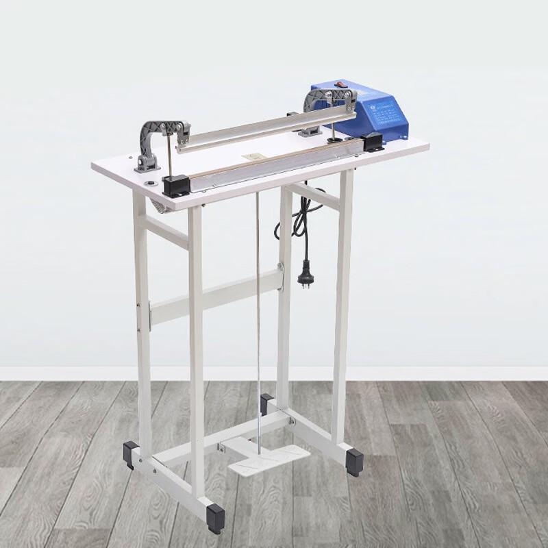 LISM Зеленый Стрекоза 600 Вакуумный упаковщик и резак с ножным управлением