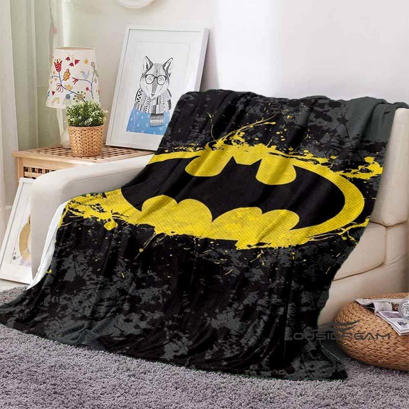 Batman Logo 3D-Printed Cartoon Flannel Blanket—Warm, Cozy, and Soft; Ideal for Casual Naps and Holiday Gifting.