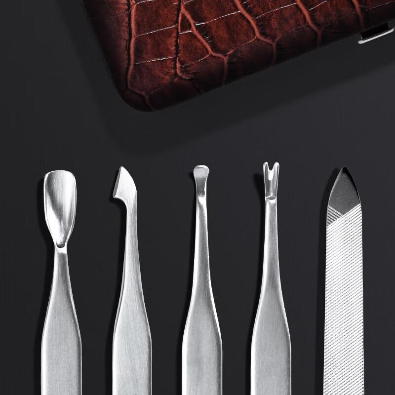 MANICURE Набор для маникюра 9 предметов, узор «Крокодил», бренд STONE