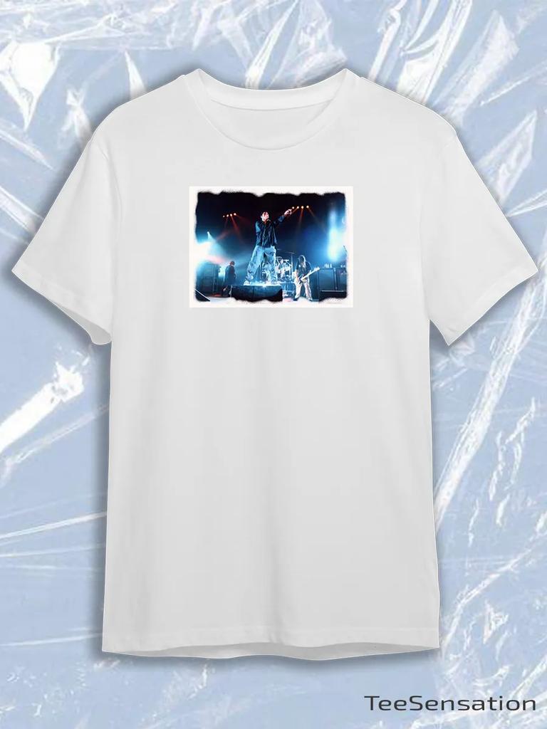 TeeSensation White Crew Neck Short Sleeve T-Shirt with Deftones Full Band Stage Wide Shot Distressed Border Photo Print