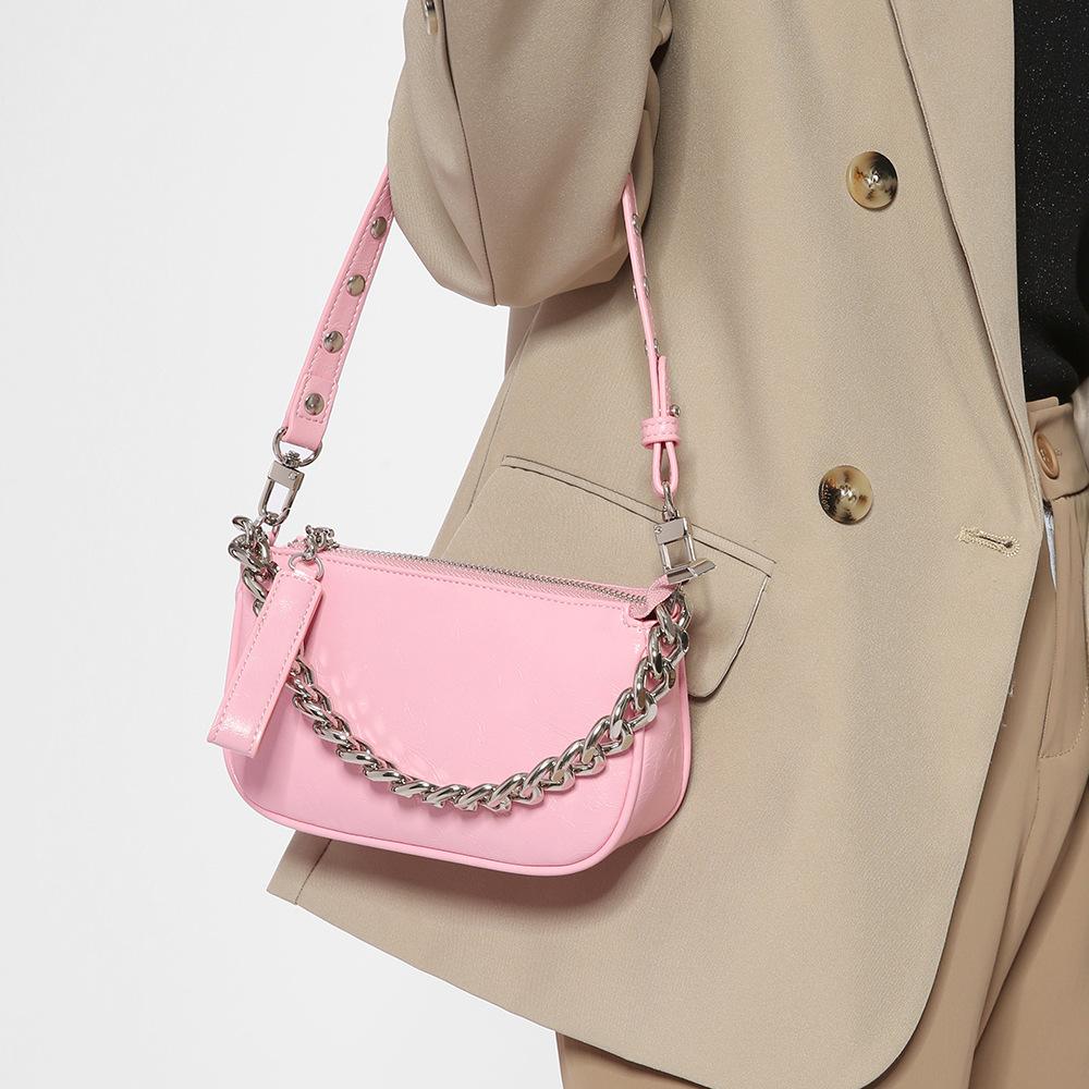Women's small bags 2024 summer new style, high-end texture, niche underarm bags, this year's popular fashion shoulder and crossbody bags