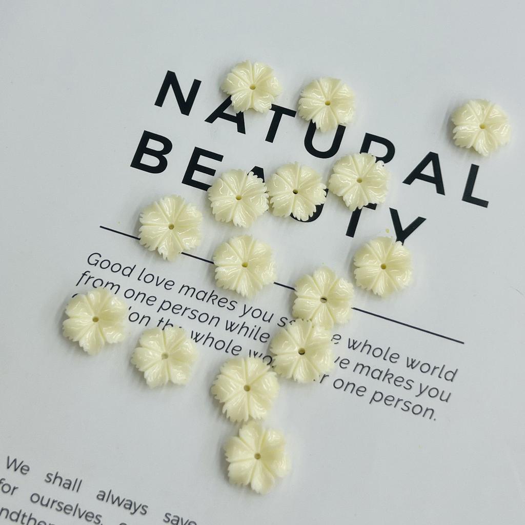 30 шт., Искусственный коралл, отдельные бусины с отверстием, 12 мм, Модные бусины-цветы ручной работы для изготовления ювелирных изделий, аксессуары для ожерелья DIY, подарки на День матери