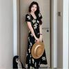 Французский темперамент, модный темперамент, платье с V-образным вырезом, подчеркивающее талию, тонкое, в цветочек, новый ретро и элегантный тренд