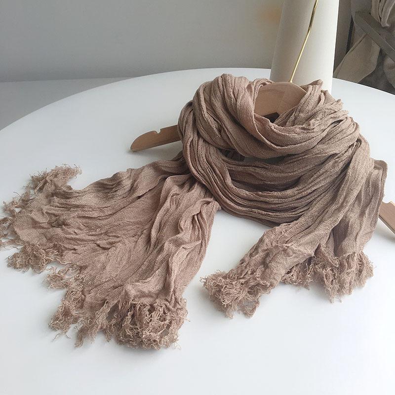Весенне-летнее затенение, увеличенный льняной плиссированный шарф, японская универсальная литературная женская шаль, теплый шелковый шарф с бахромой